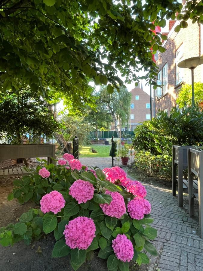 Bommelsteijn Lodge Dordrecht Exterior photo