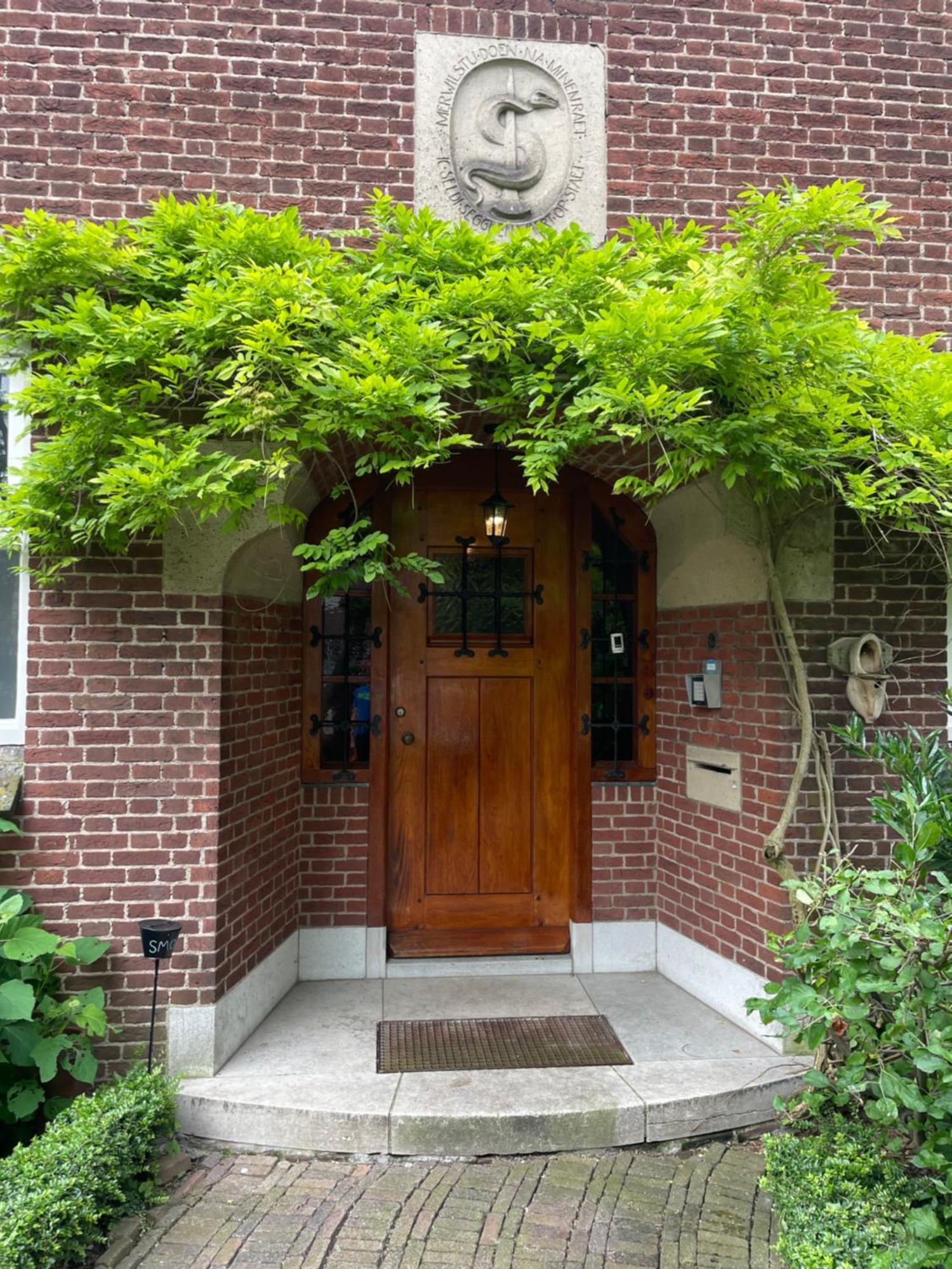 Bommelsteijn Lodge Dordrecht Exterior photo